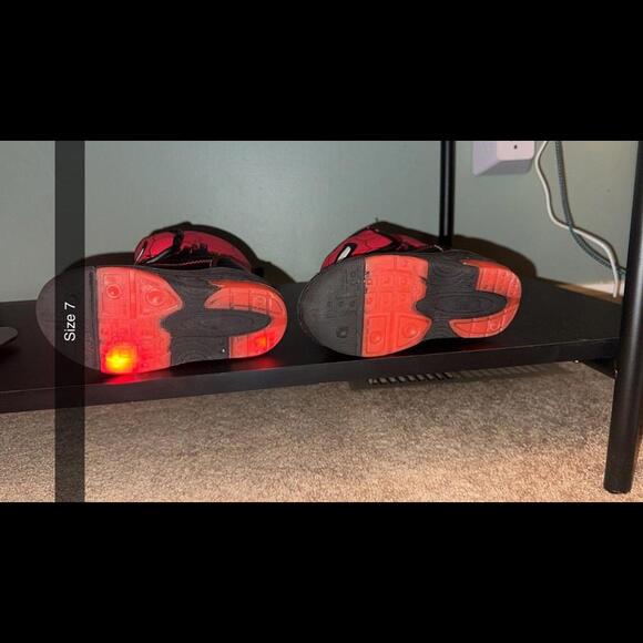 Marvel Spider Man Light Up Toddler Snow Boots - Picture 7 of 7
